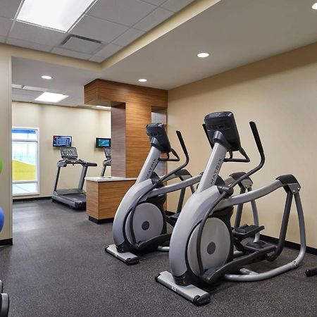 Towneplace Suites By Marriott Fort Mcmurray Buitenkant foto
