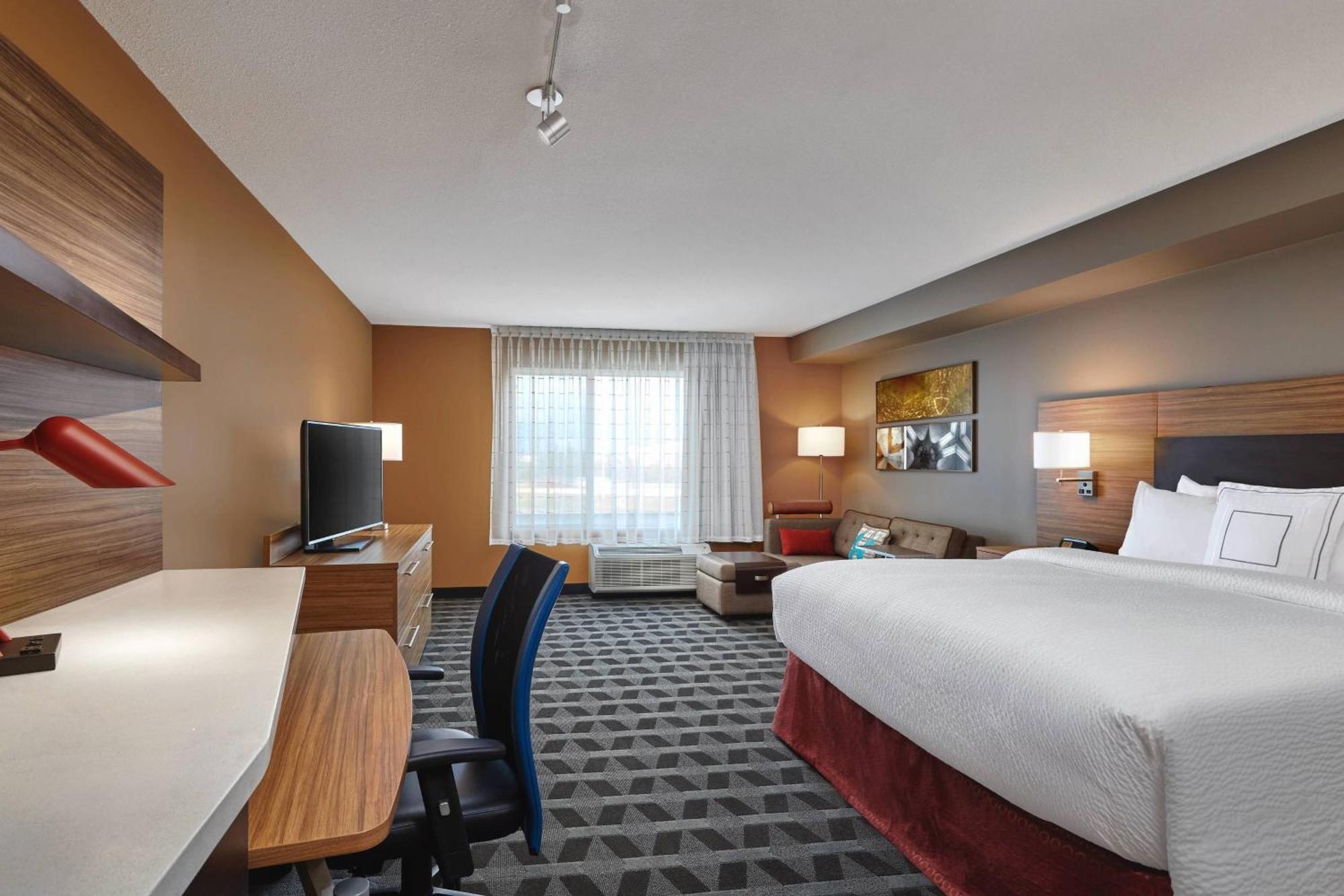 Towneplace Suites By Marriott Fort Mcmurray Buitenkant foto