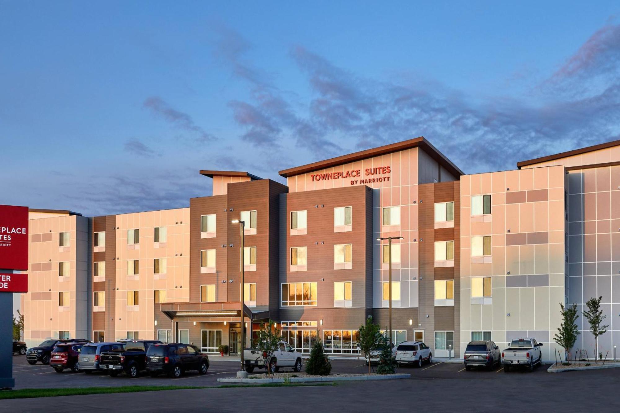 Towneplace Suites By Marriott Fort Mcmurray Buitenkant foto