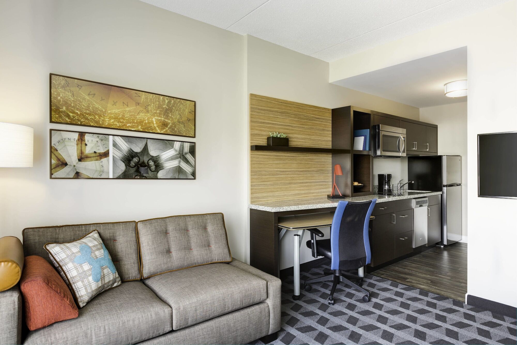 Towneplace Suites By Marriott Fort Mcmurray Buitenkant foto
